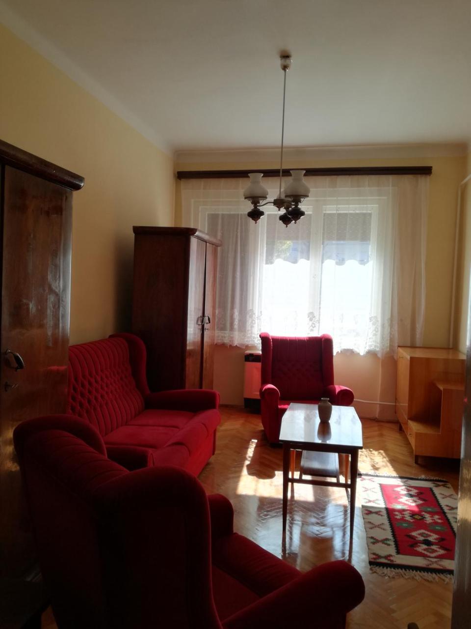 Szatmari Apartman มิชโคลซ์ ภายนอก รูปภาพ