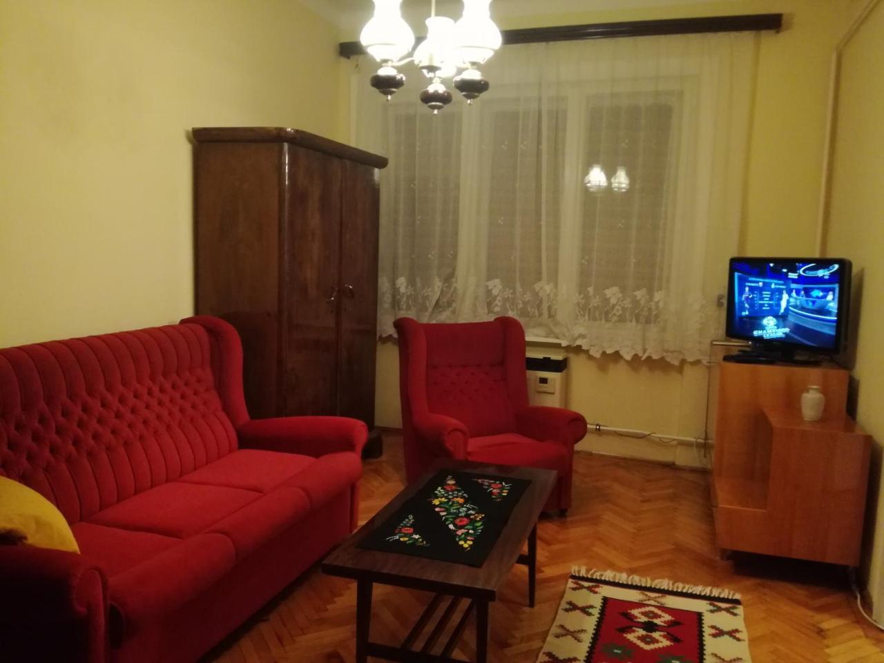 Szatmari Apartman มิชโคลซ์ ภายนอก รูปภาพ